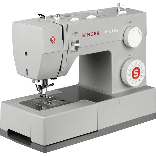 Singer Heavy Duty 4423, fotografia del prodotto